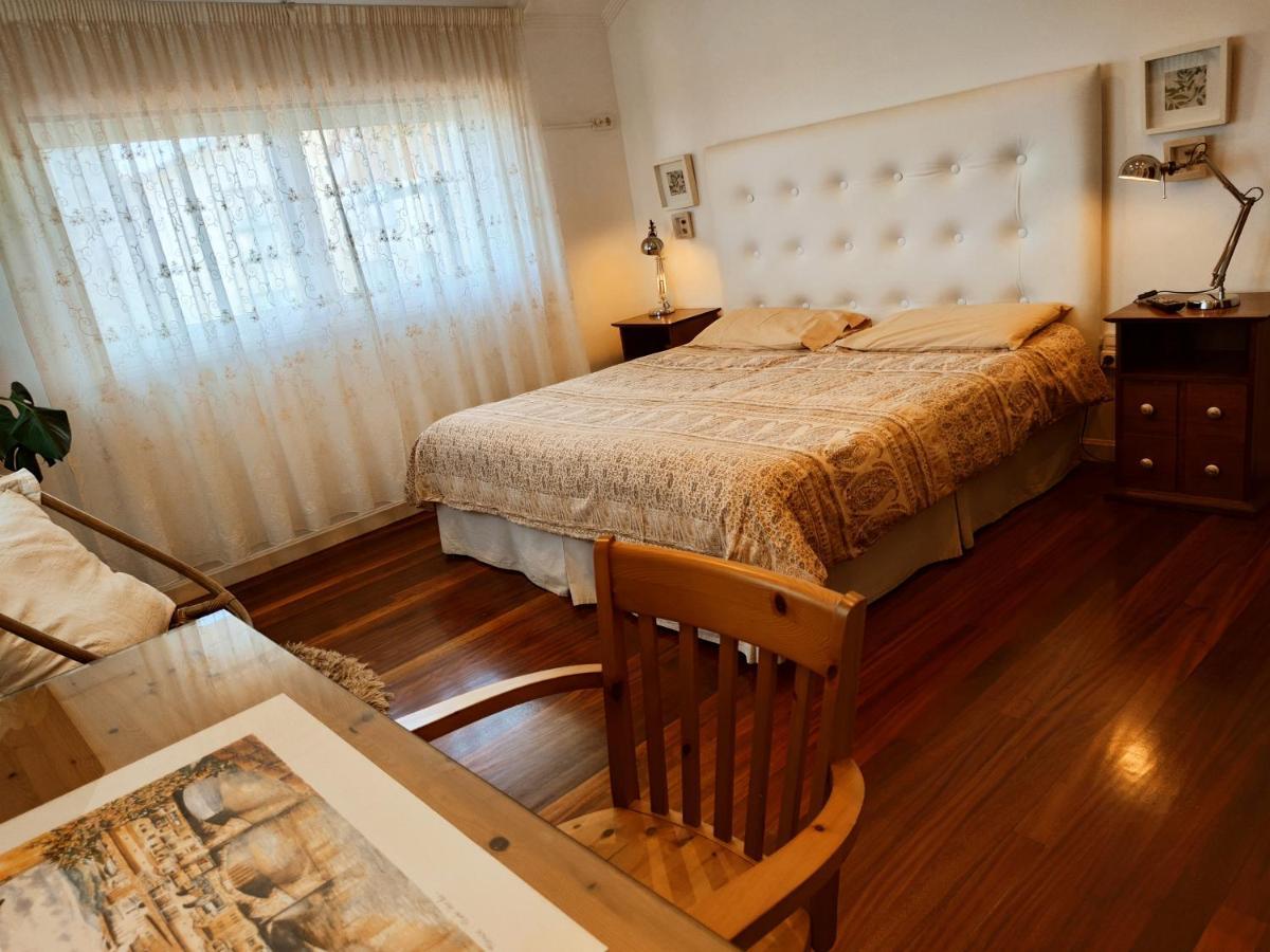 Hhc - Holidays House Compostela Сантьяго-де-Компостела Экстерьер фото