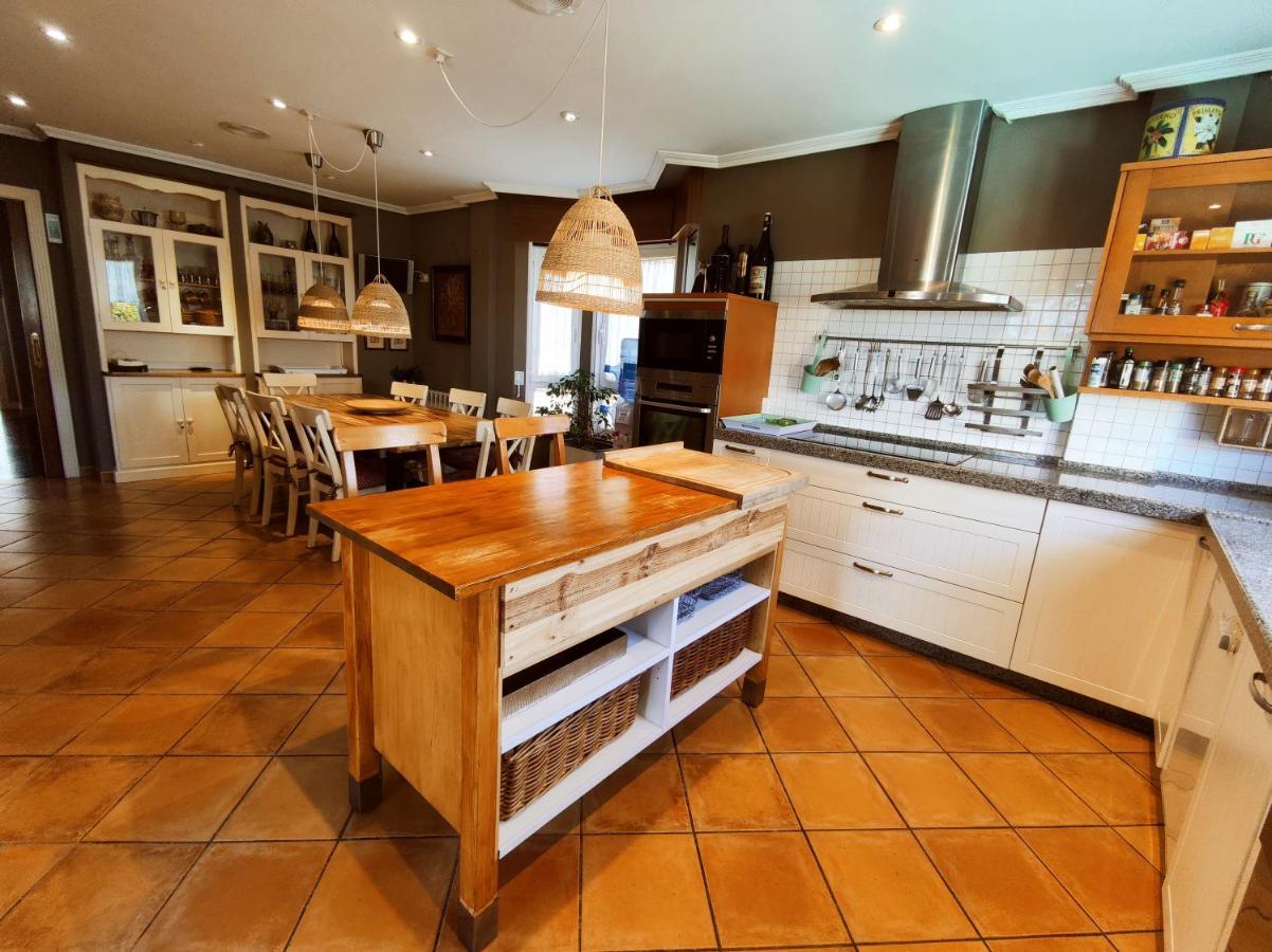 Hhc - Holidays House Compostela Сантьяго-де-Компостела Экстерьер фото