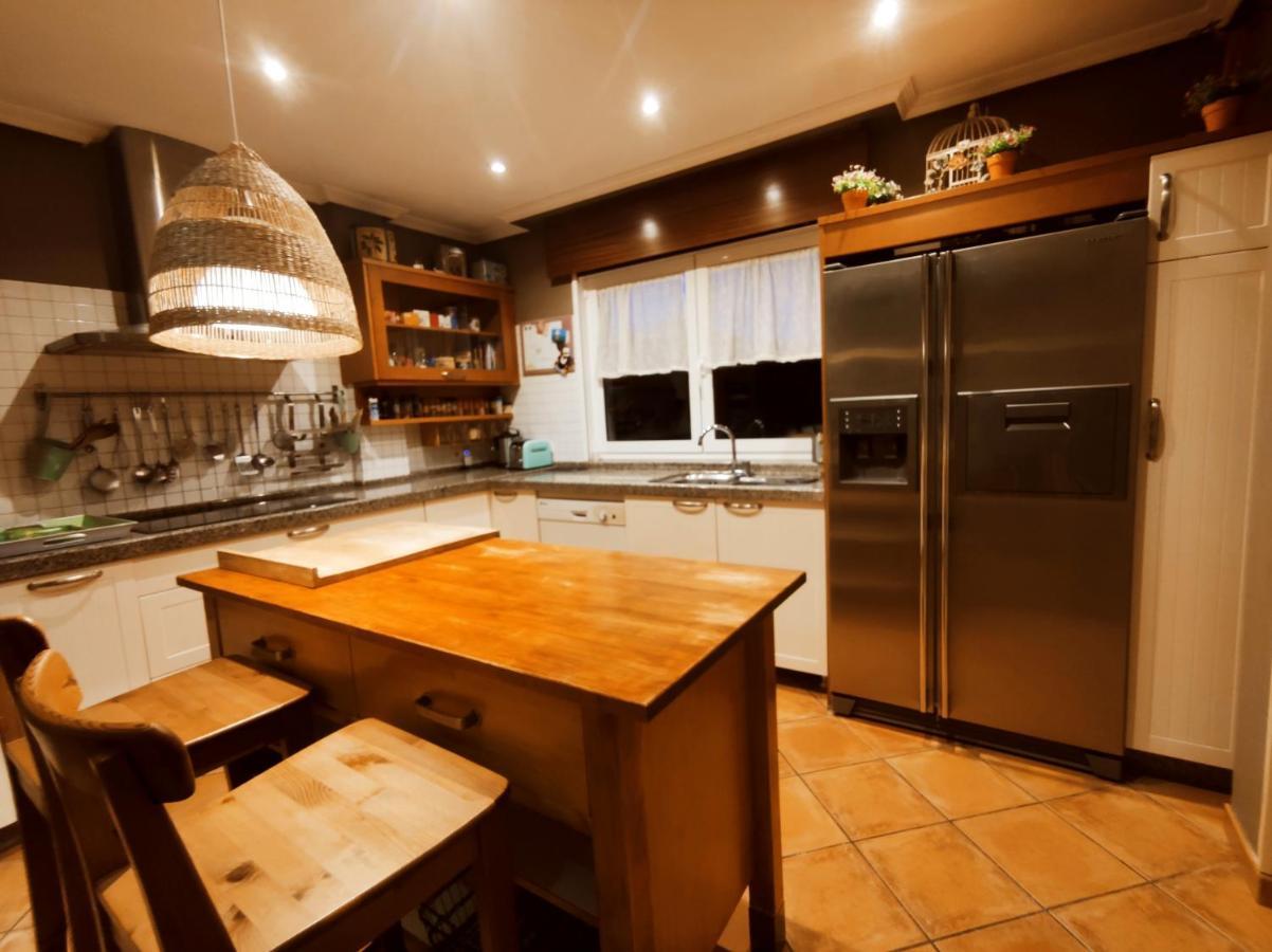 Hhc - Holidays House Compostela Сантьяго-де-Компостела Экстерьер фото